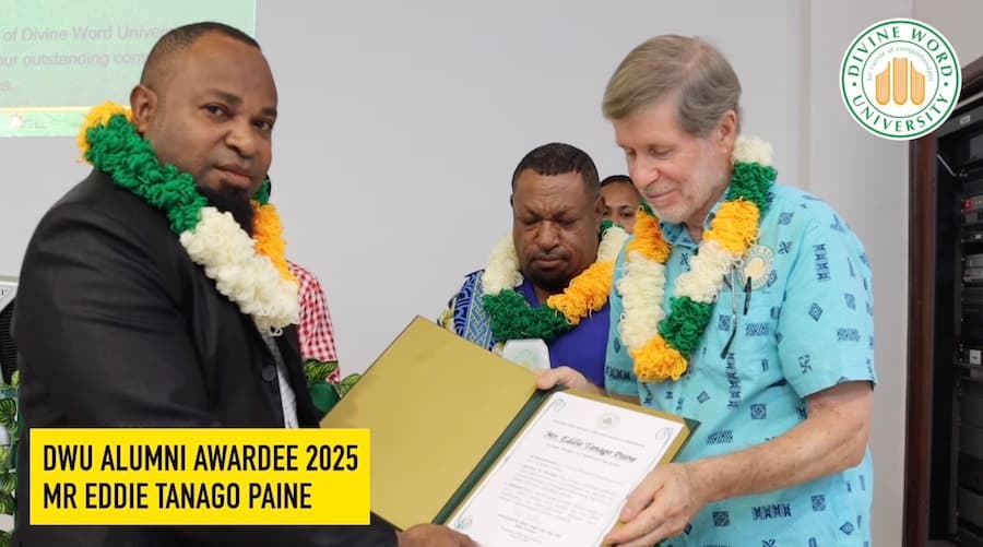 Alumni Award recognises an inspirational leader